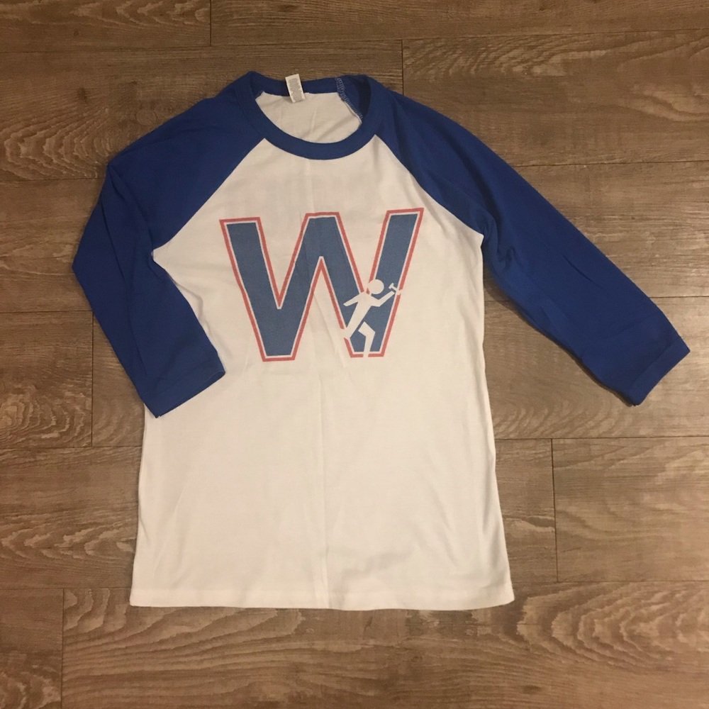 Chicago Cubs Shred415 logo’ed shirt